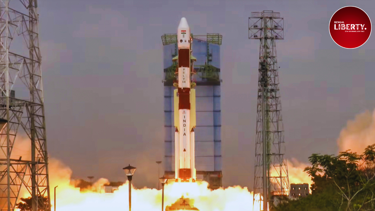 ISRO’s PSLV-C62 Strays Off Path After Liftoff
