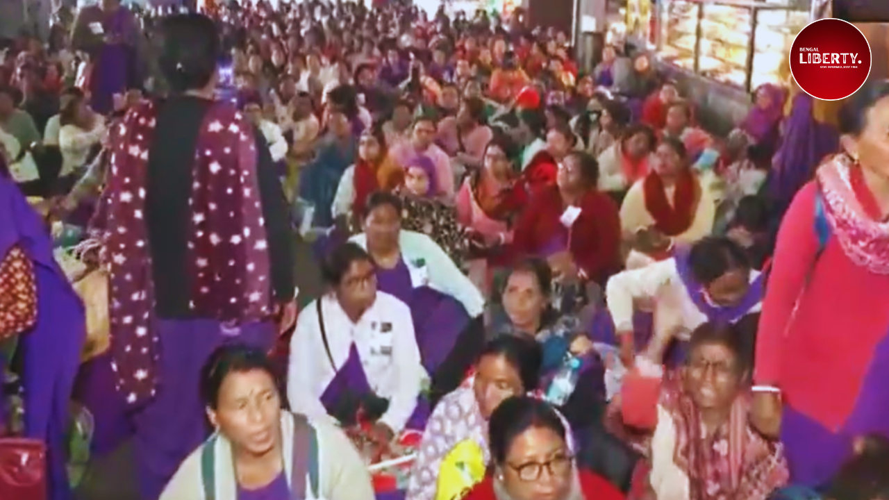 WB ASHA Workers Swasthya Bhavan Protest