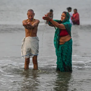 গঙ্গাসাগরে পুণ্যস্নান
