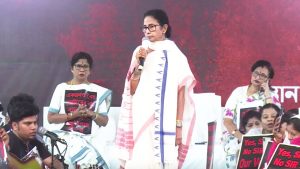 Mamata Banerjee LPG protest