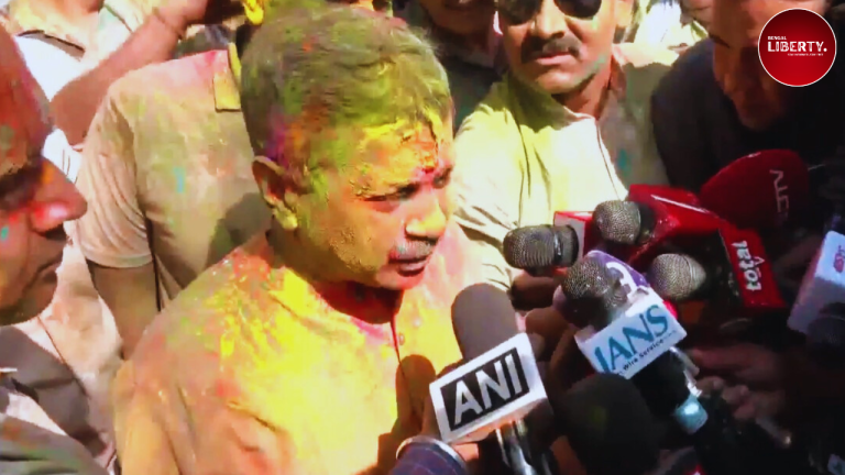 Arvind Kejriwal Holi Celebration