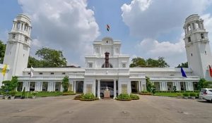 Suspicious Car in Delhi Assembly