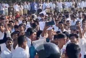 Noida Workers Protest 