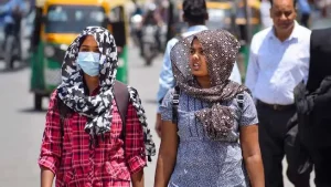 weather update: চড়া রোদের মাঝেই আবহাওয়ার মেগা টুইস্ট! আজ কোন কোন জেলায় বৃষ্টির পূর্বাভাস দিল হাওয়া অফিস? 2 weather update