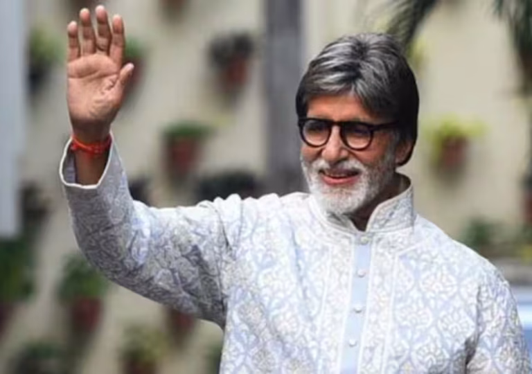Amitabh Bacchan Hospitalized