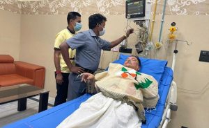 Madan Mitra hospitalized
