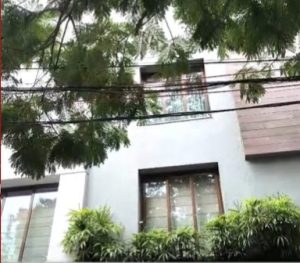  Abhishek Banerjee property notice