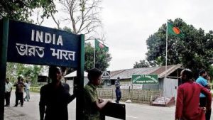 Malda Border : মালদা সীমান্তে বিএসএফ-বিজিবি টানাপোড়েন 2 Malda Border