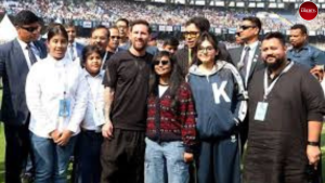 Lionel Messi Statue:তীব্র টালবাহানার পর অবশেষে সরল লিওনেল মেসির বিপজ্জনক মূর্তি! 3 Lionel Messi Statue