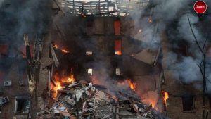 Russia-Ukraine War: রুশ আক্রমণের জেরে বিধ্বস্ত ইউক্রেন, বড় শহরগুলিতে পড়ল ক্ষেপণাস্ত্র, নিহত অন্তত ১১ 4 Russia-Ukraine War