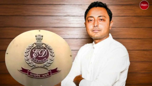 Debraj Chakraborty: ইডির নজরে দেবরাজ! 2 Debraj Chakraborty