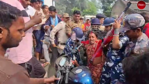 BJP Worker Death: বিজেপি কর্মীর হাত-পা বাঁধা ঝুলন্ত দেহ উদ্ধার, মৃত্যুর কারণ নিয়ে ধোঁয়াশা 3 Kalyani BJP Worker Death