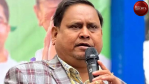 Humayun Kabir : মুর্শিদাবাদে হিংসার বিরুদ্ধে কড়া বার্তা, হুমায়ুনকে নাম না করে সতর্ক করলেন মুখ্যমন্ত্রী 4 Humayun Kabir